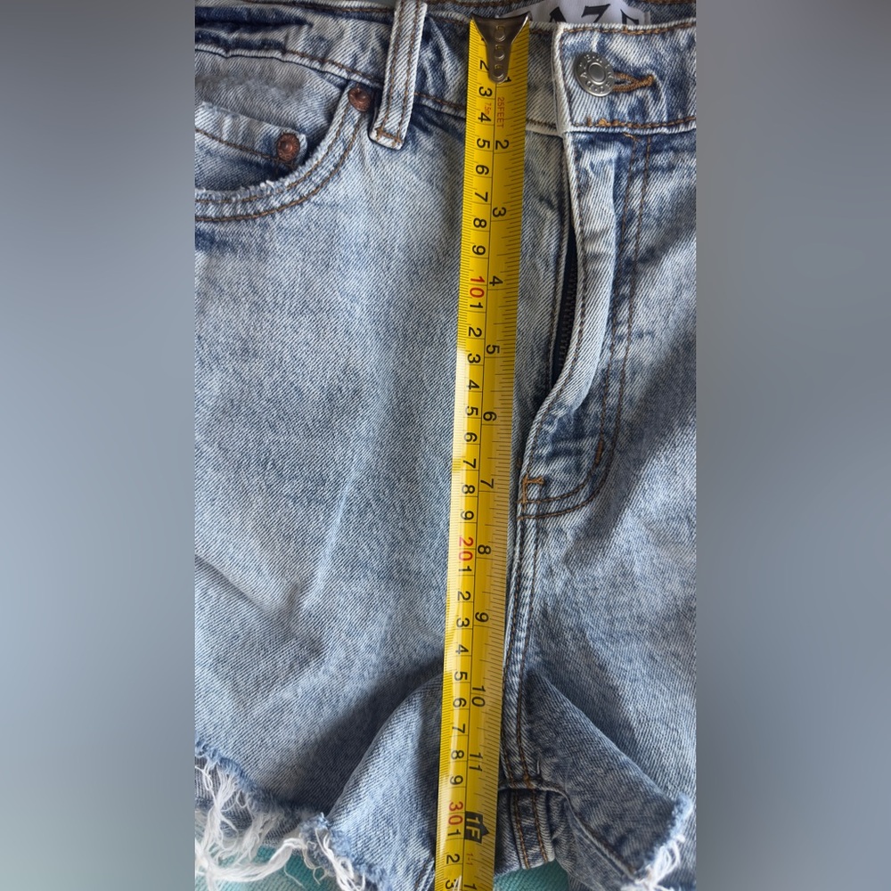 DAZE Tough Love Denim Shorts Size 29 - Picture 10 of 12